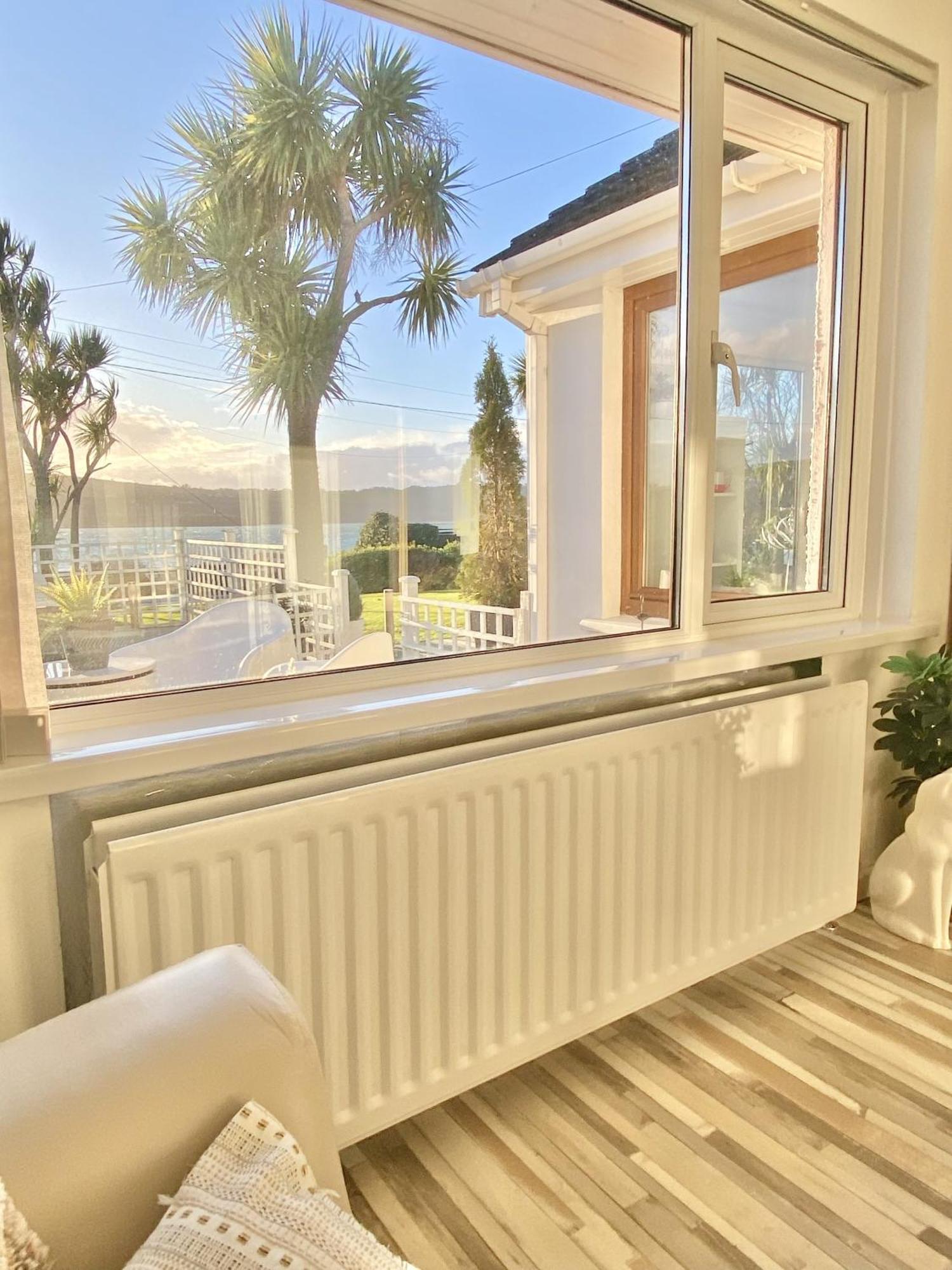 Millbay Seaview Cottage On The Island מראה חיצוני תמונה